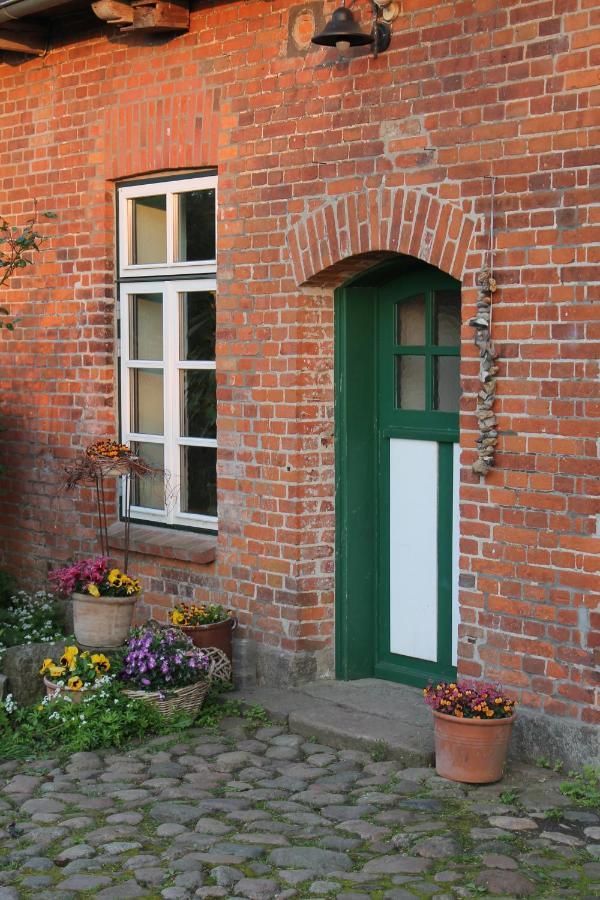 Das Abendrote Haus Gomnitz Экстерьер фото